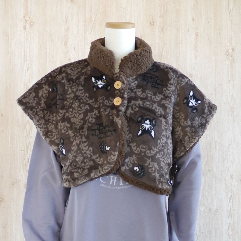 たまやん様　ベンチバックレフト　2/4 べべダヤン ダマスク柄ポンチョ | わちふぃーるどオンラインショップ
